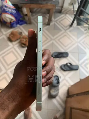 Apple iPhone 12 128 GB Green