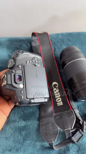Canon EOS 750d Camera