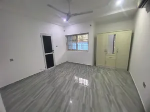 5bdrm House in Haatso, ECOMOG for sale