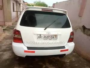 Toyota Highlander V6 2006 White