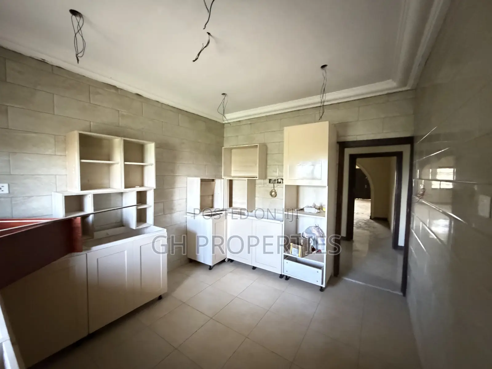 3bdrm Apartment in Oti, Kumasi Metropolitan for rent