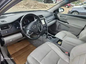 Toyota Camry 2017 Beige