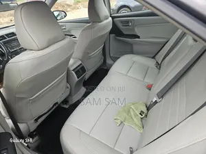 Toyota Camry 2017 Beige