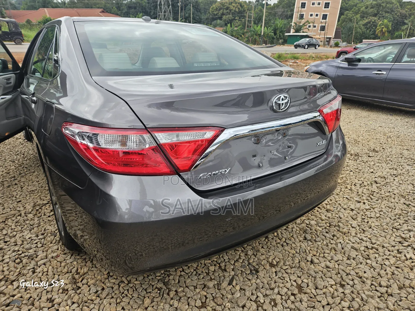 Toyota Camry 2017 Beige