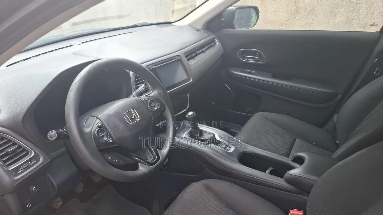 Honda HR-V 4dr SUV (1.5L 4cyl CVT) 2016 Silver