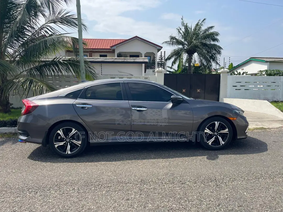 Honda Civic Touring Sedan 2018 Gray