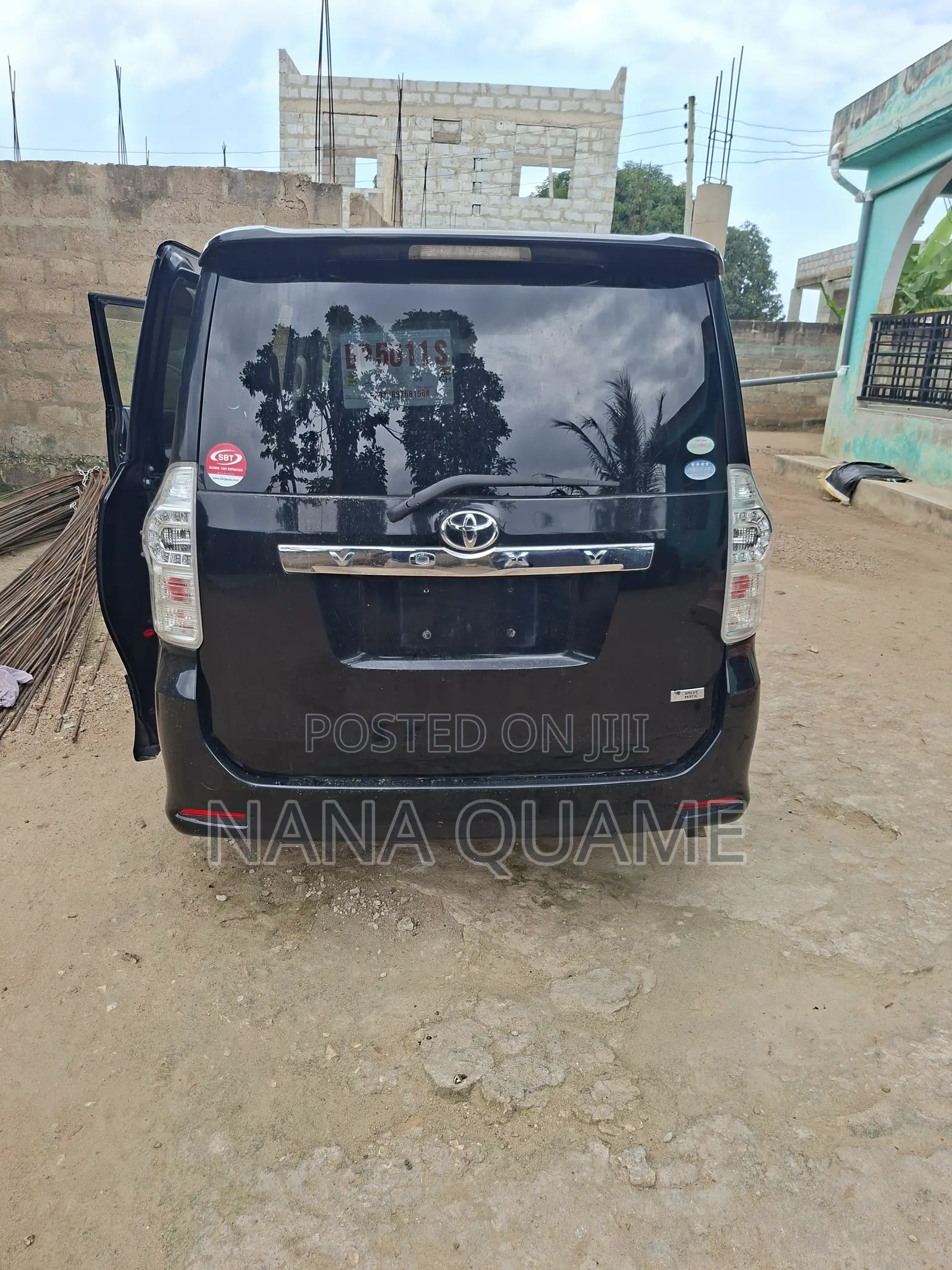 Toyota Voxy 2011 Black