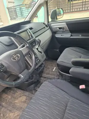 Toyota Voxy 2011 Black