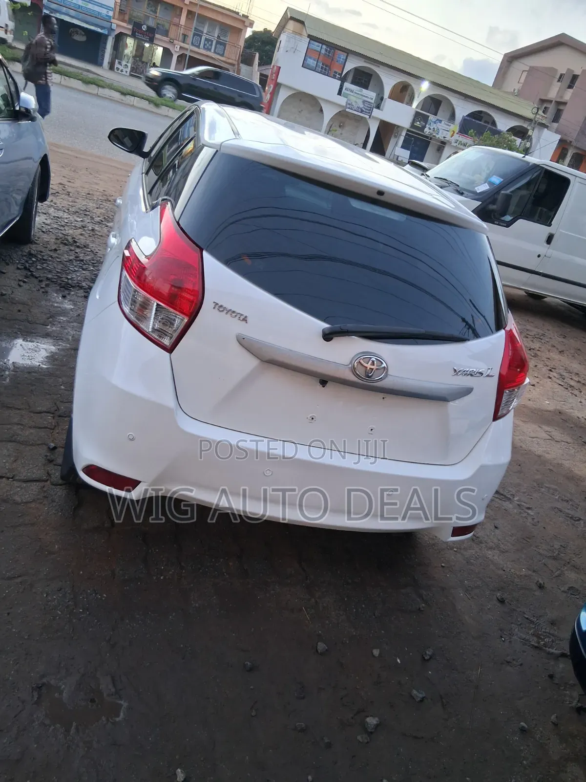 Toyota Yaris 2016 White