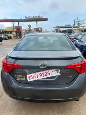 Toyota Corolla 2017 Gray