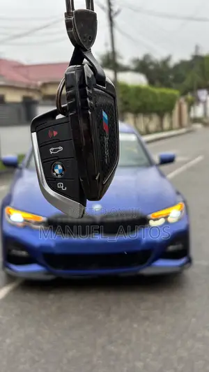 BMW 330i 2021 Blue