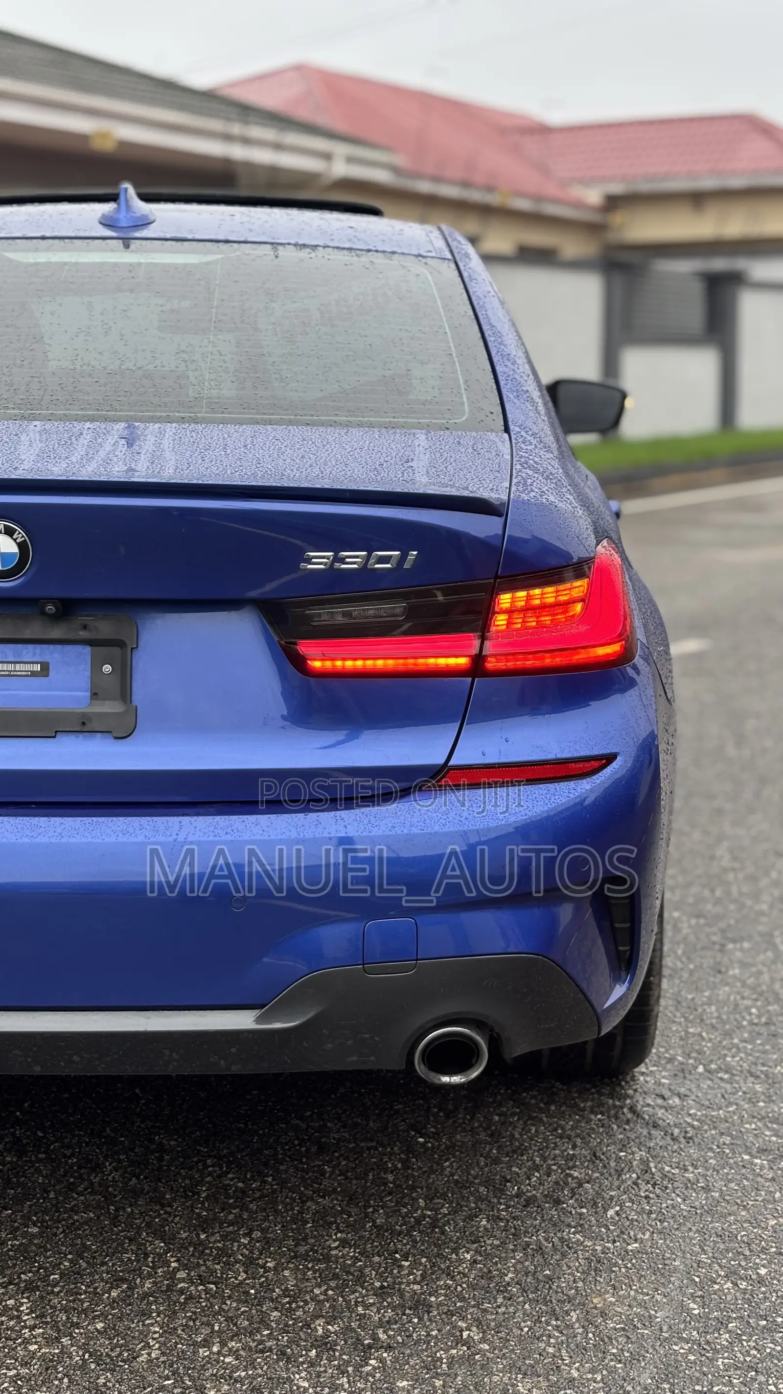 BMW 330i 2021 Blue