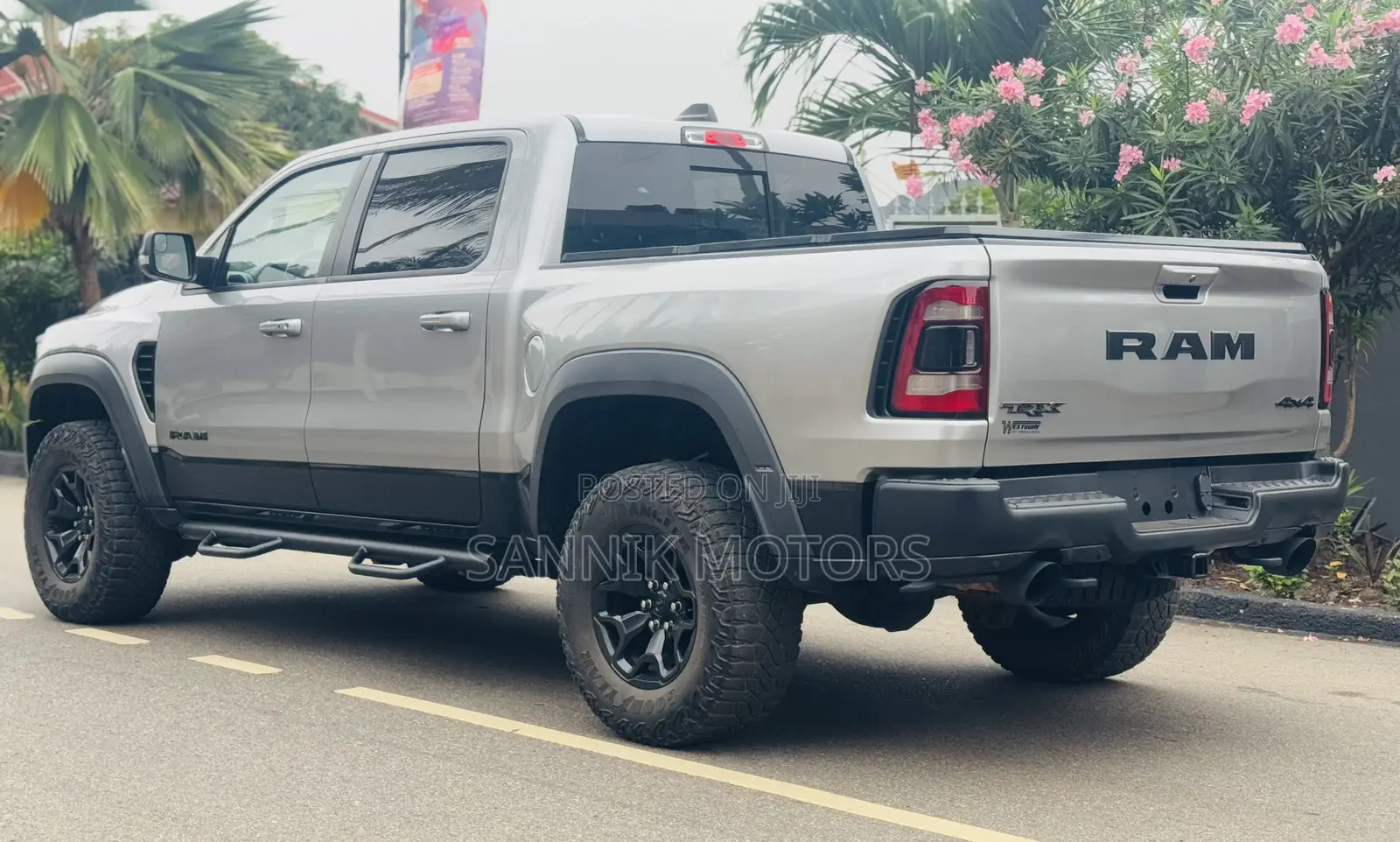 Dodge RAM 1500 3.6 Petrol AWD 2021 Blue