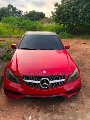 Mercedes-Benz C250 2013 Red