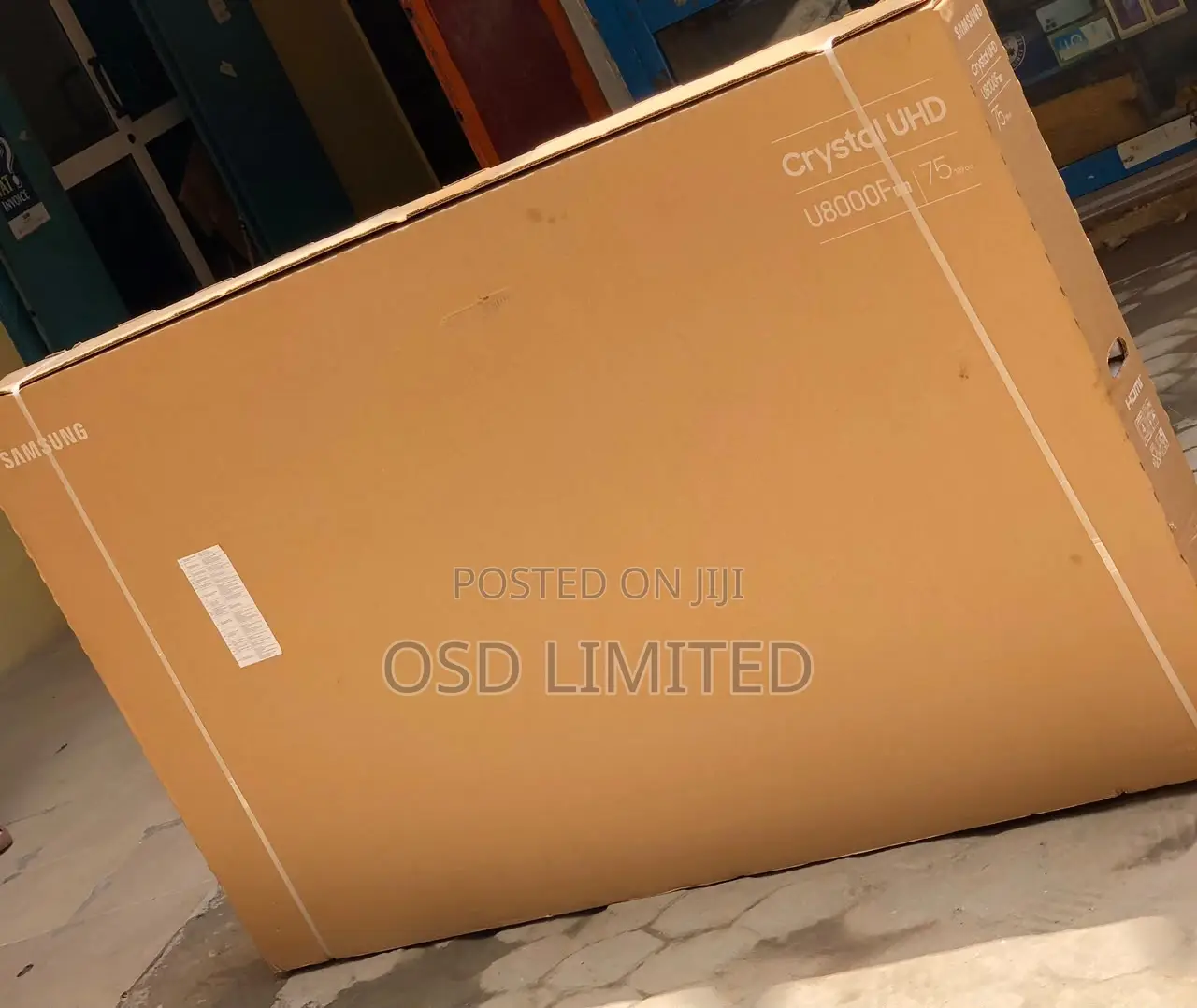 Premium Entertainment With Samsung 75" U8000f Smart TV