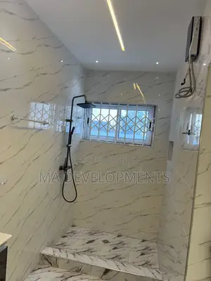 3bdrm House in Madev Realty, Amasaman for sale