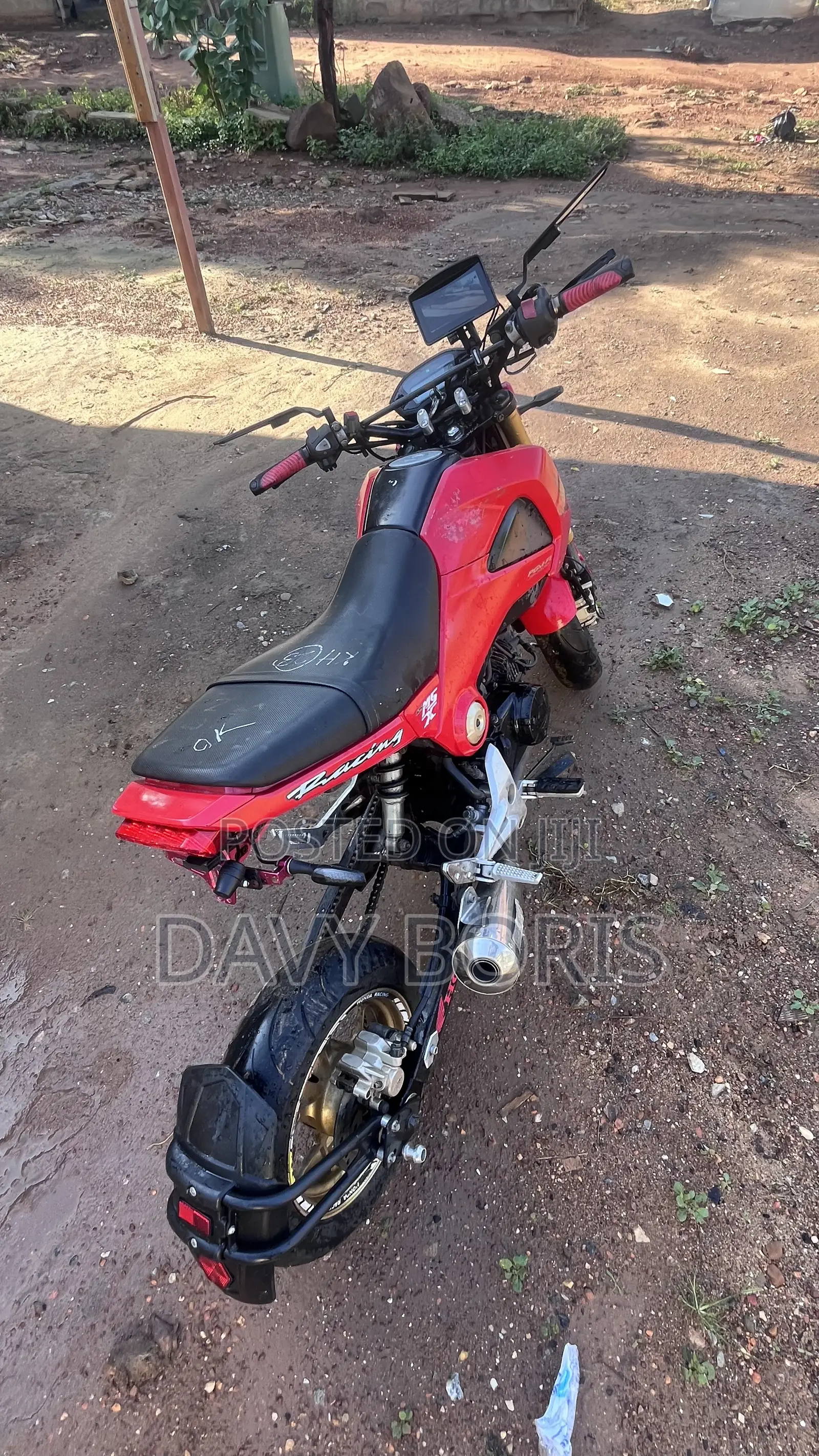 Honda 2015 Red