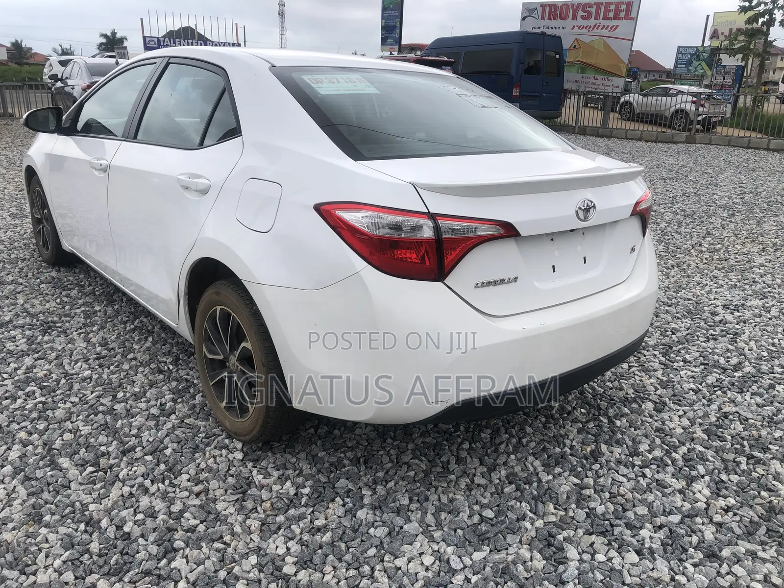 Toyota Corolla S Plus 4dr Sedan (1.8L 4cyl CVT) 2015 White