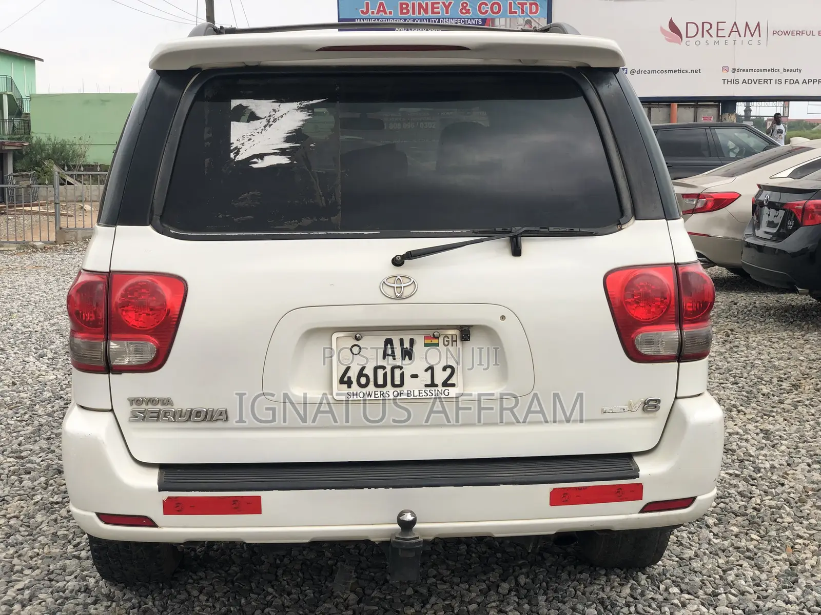 Toyota Sequoia SR5 4dr SUV (4.7L 8cyl 4A) 2004 White