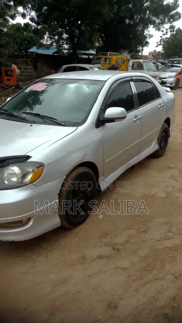 Toyota Corolla 2008 Silver