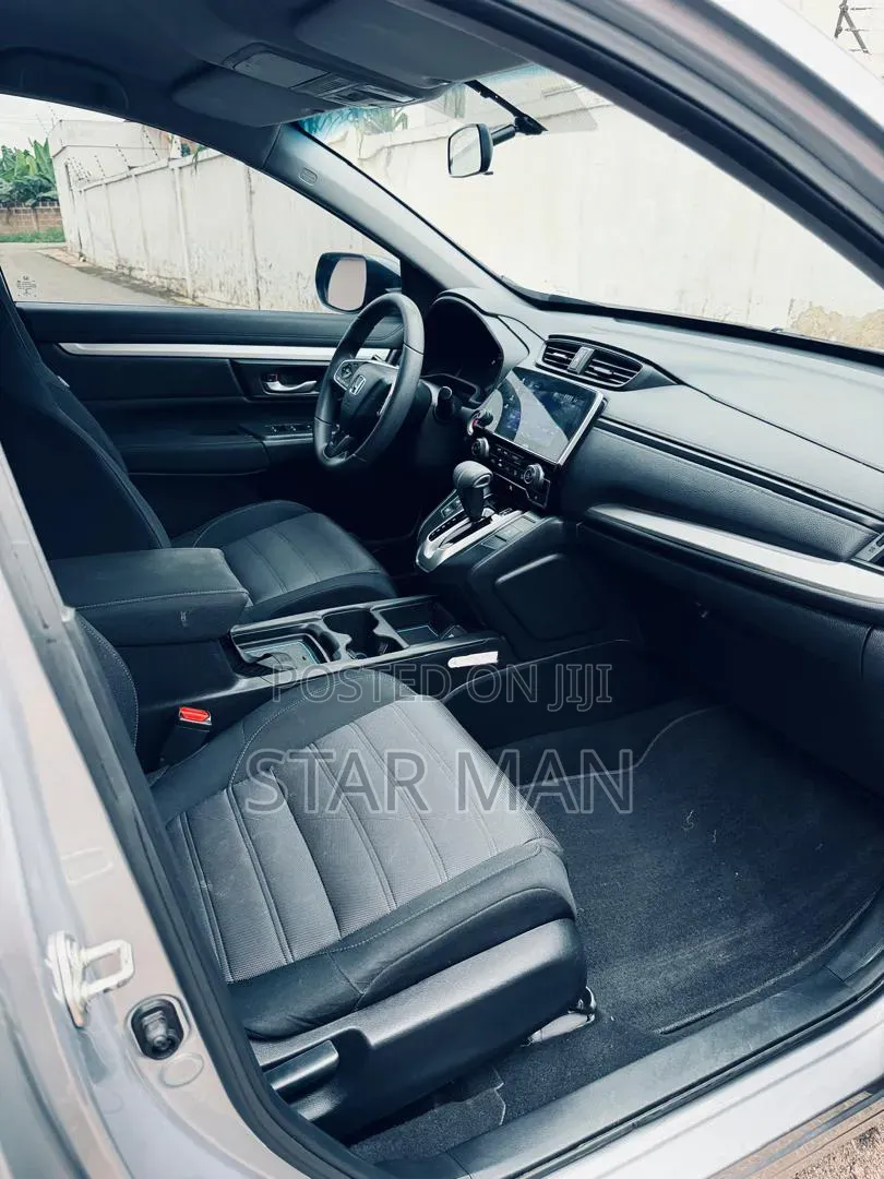 Honda CR-V 2018 Silver