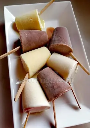 Creamy Vanilla and Strawberry Ice Cream