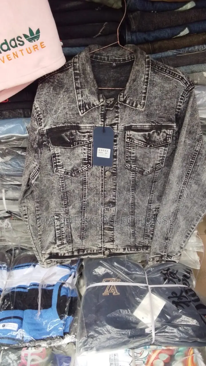 Men’s Stylish Washed Denim Jacket – Casual Jean Coat