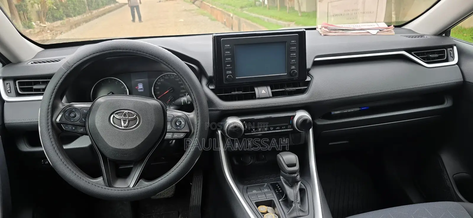 Toyota RAV4 LE AWD 2019 Silver