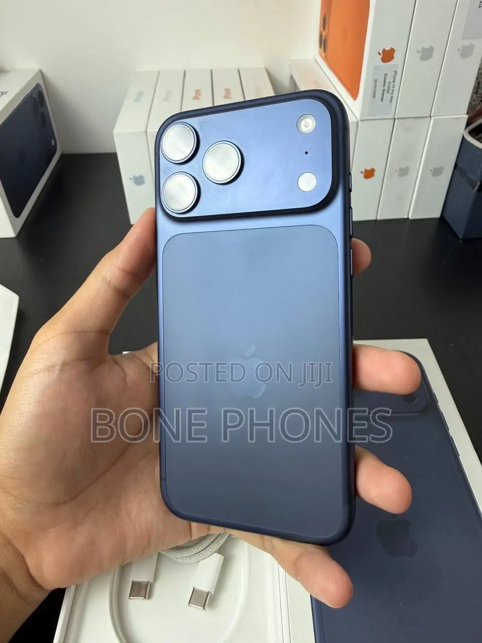 Apple iPhone 17 Pro Max 256 GB Blue