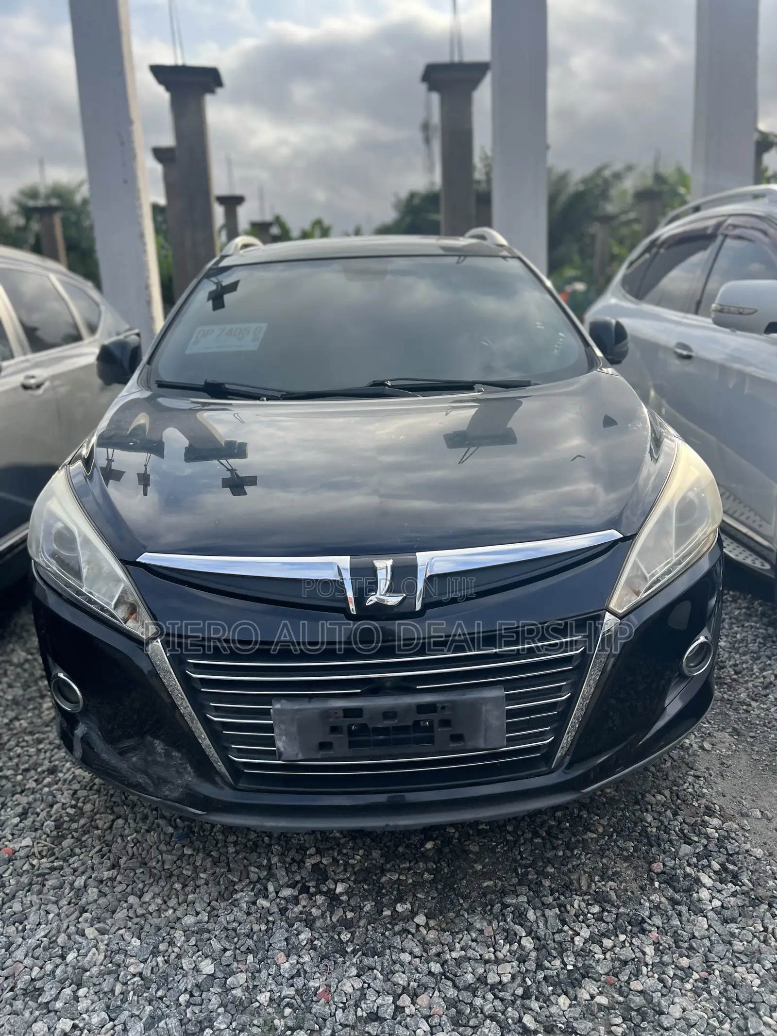 Luxgen U6 2013 Black