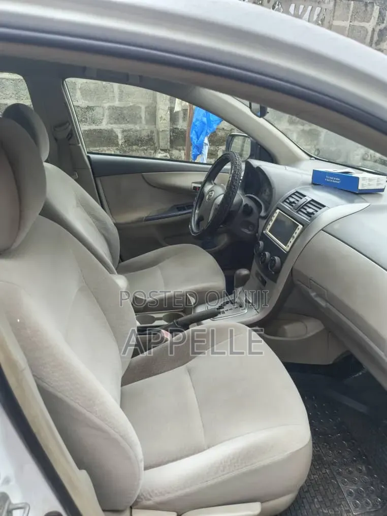 Toyota Axio 2012 White