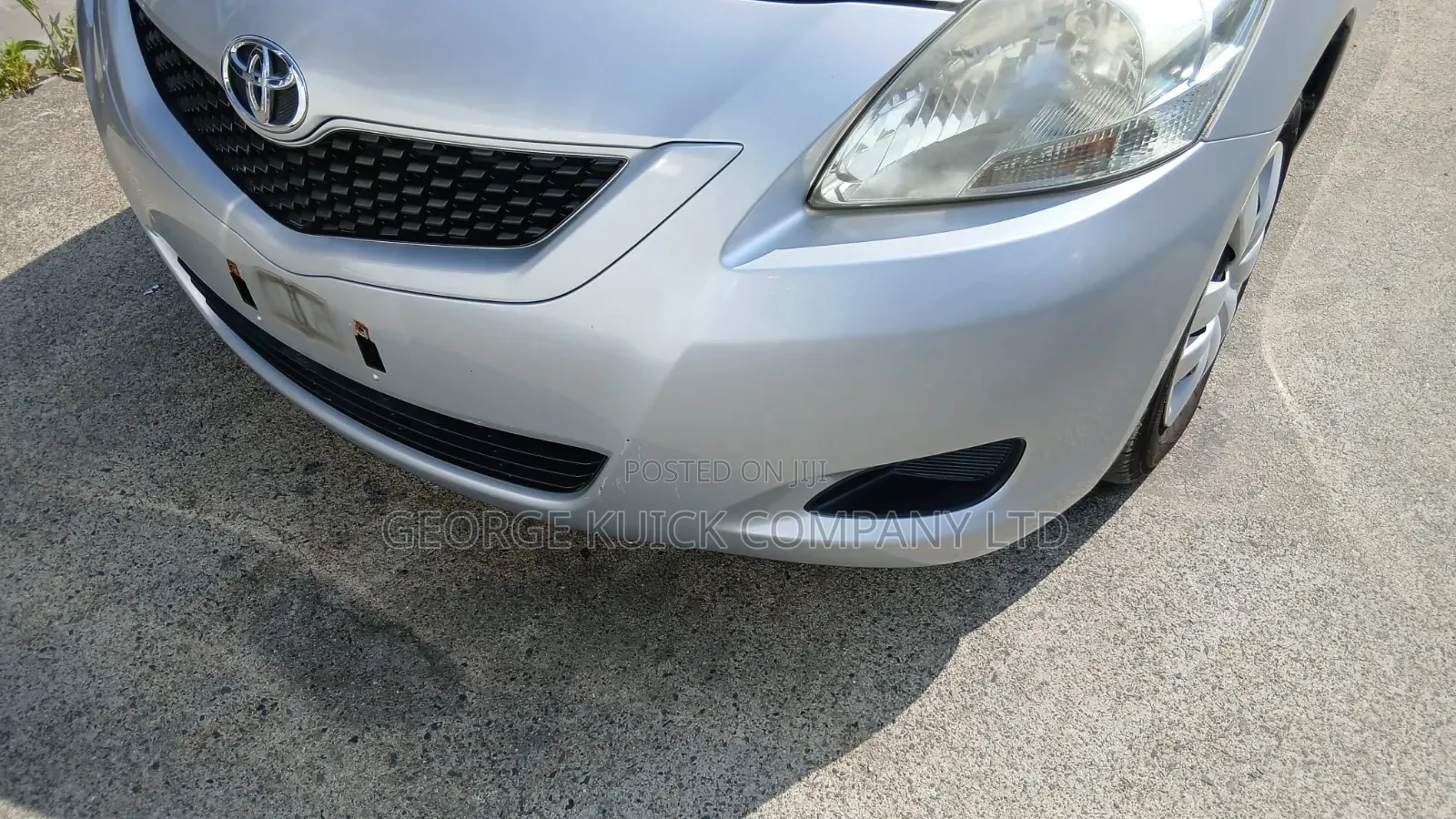 Toyota Belta 2010 Silver