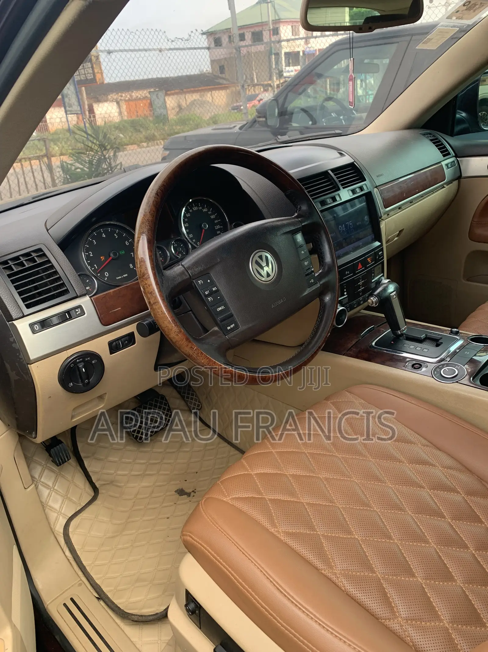 Volkswagen Touareg 3.0 V6 TDi Automatic 2008 Red
