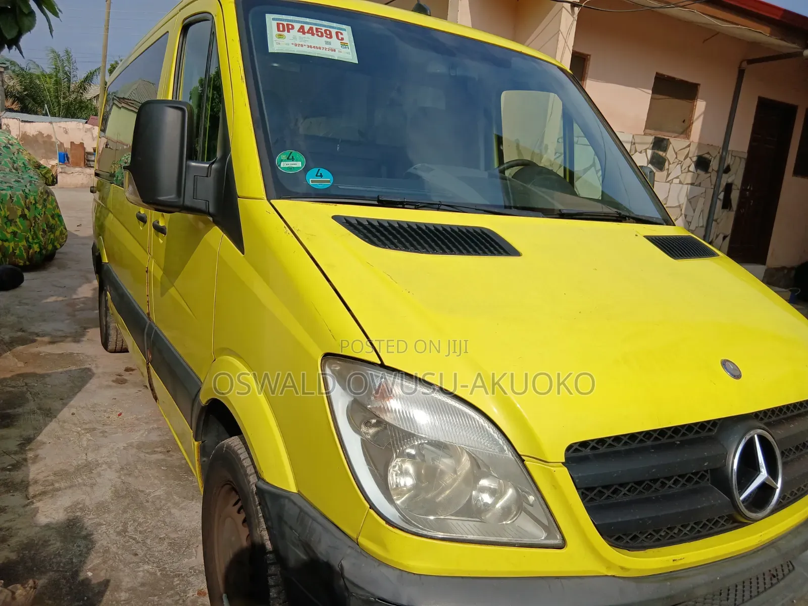 Mercedes-Benz Sprinter 2009 Yellow