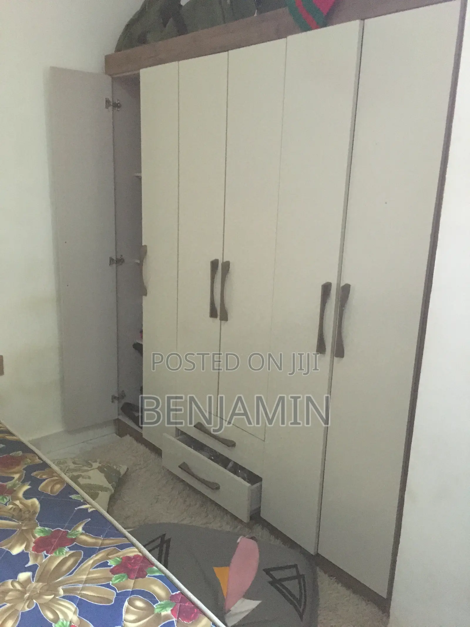 Neatly 1.5 Years Used Melcom Wardrobe