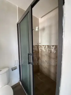 2bdrm Townhouse / Terrace in East Legon Hills, School Junction for rent