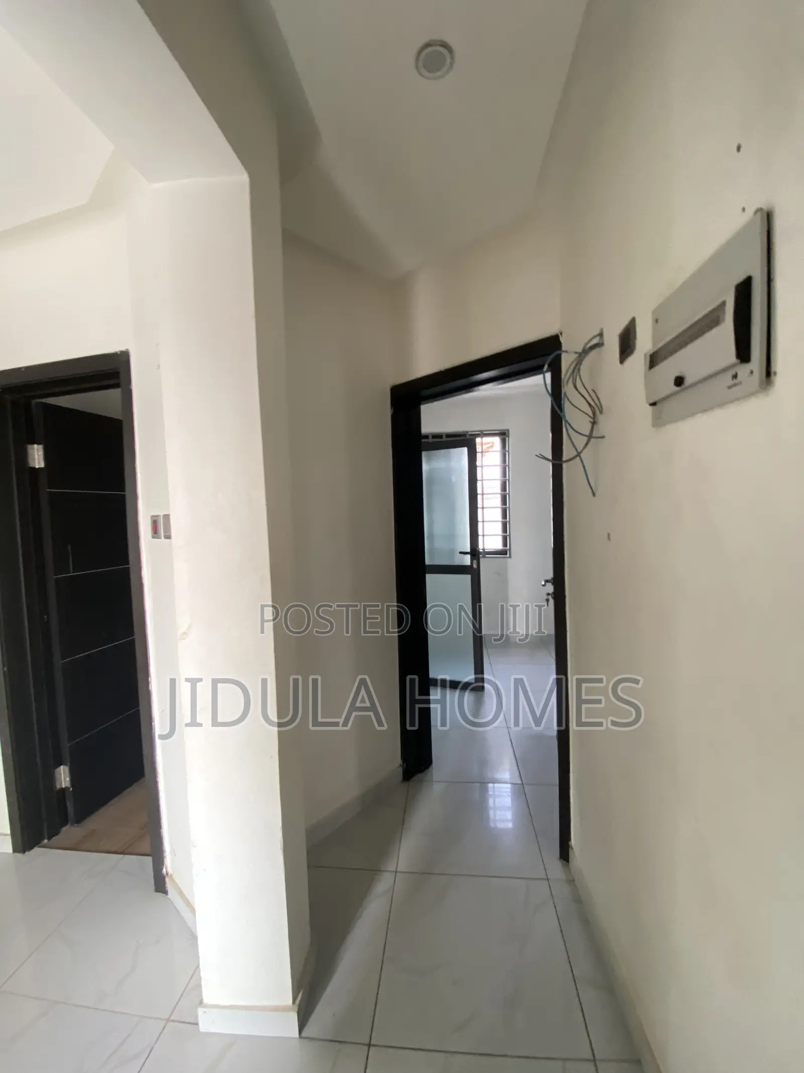2bdrm Townhouse / Terrace in East Legon Hills, School Junction for rent