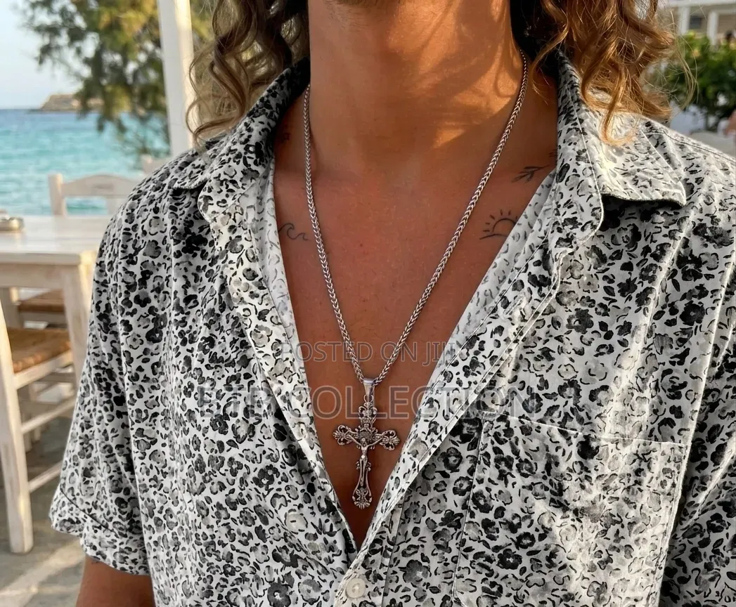 Quality Titanium Solid Cross Necklace