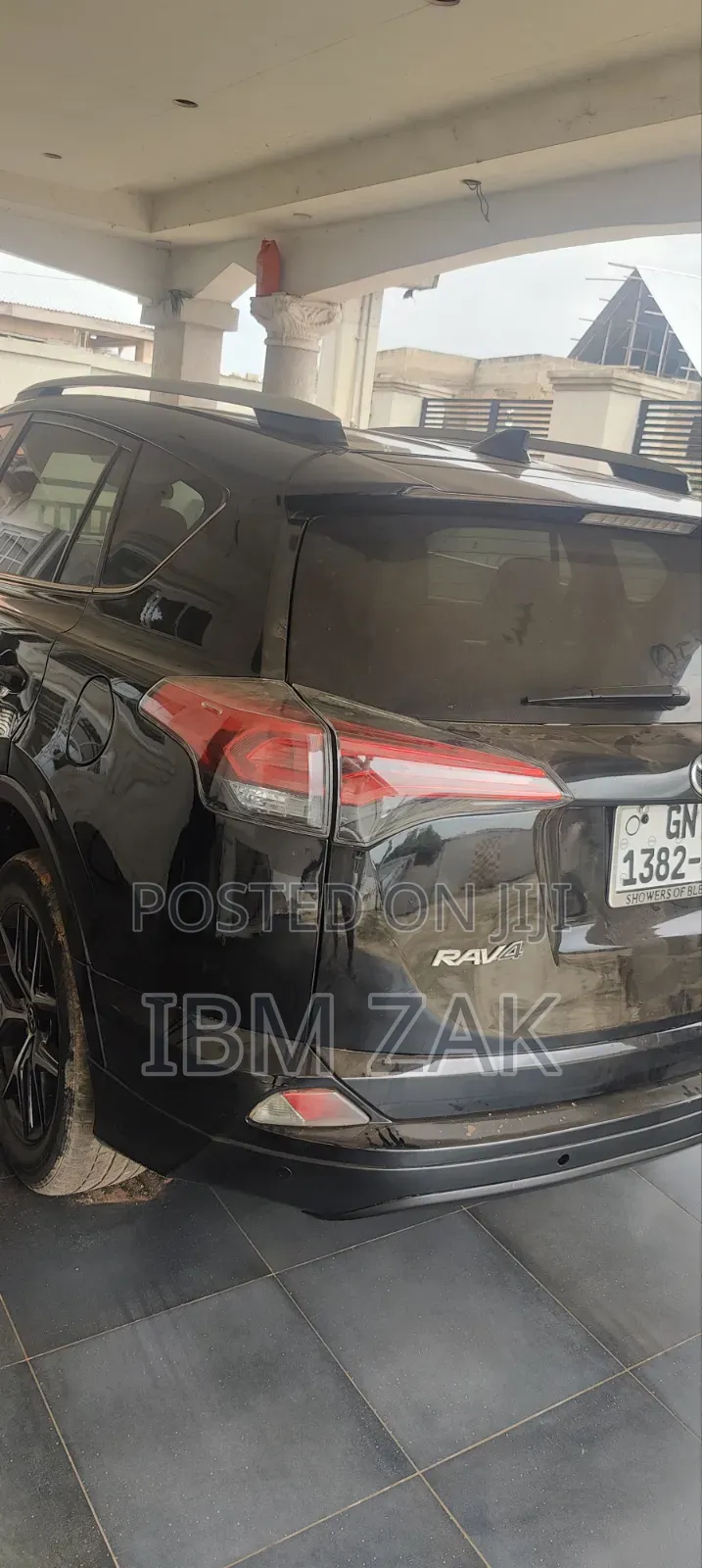 Toyota RAV4 SE AWD (2.5L 4cyl 6A) 2017 Black