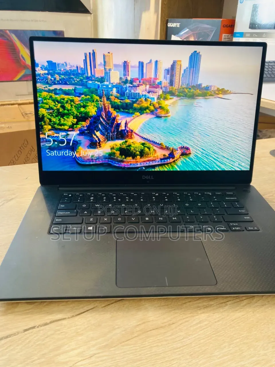 Laptop Dell Precision 5530 16GB Intel Core i7 SSD 512GB