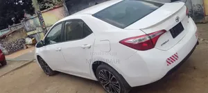 Toyota Corolla 2014 White