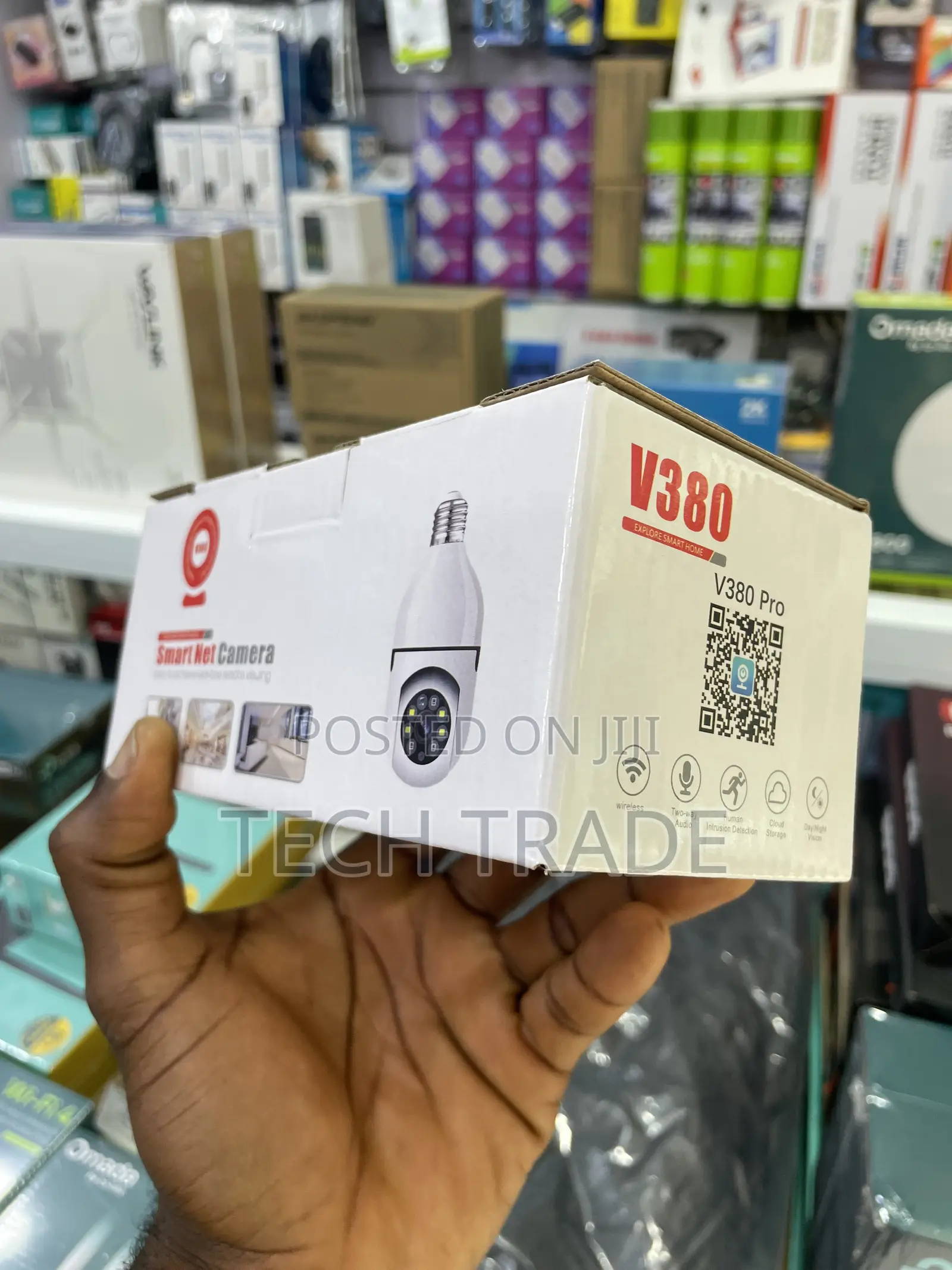 CCTV SmartNet WiFi Camera( Bulb Design)