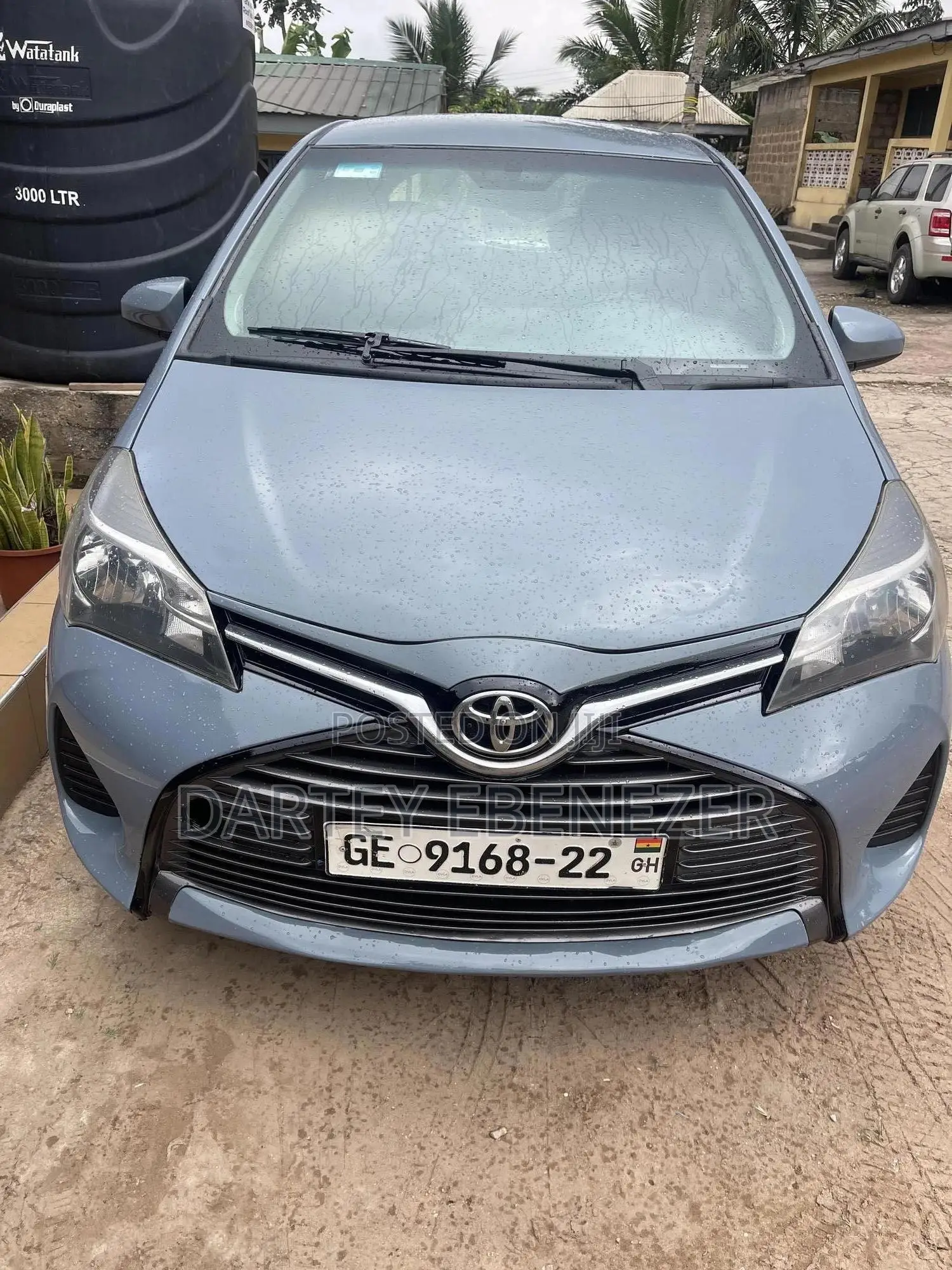 Toyota Yaris L Hatchback 5dr 2015 Gray