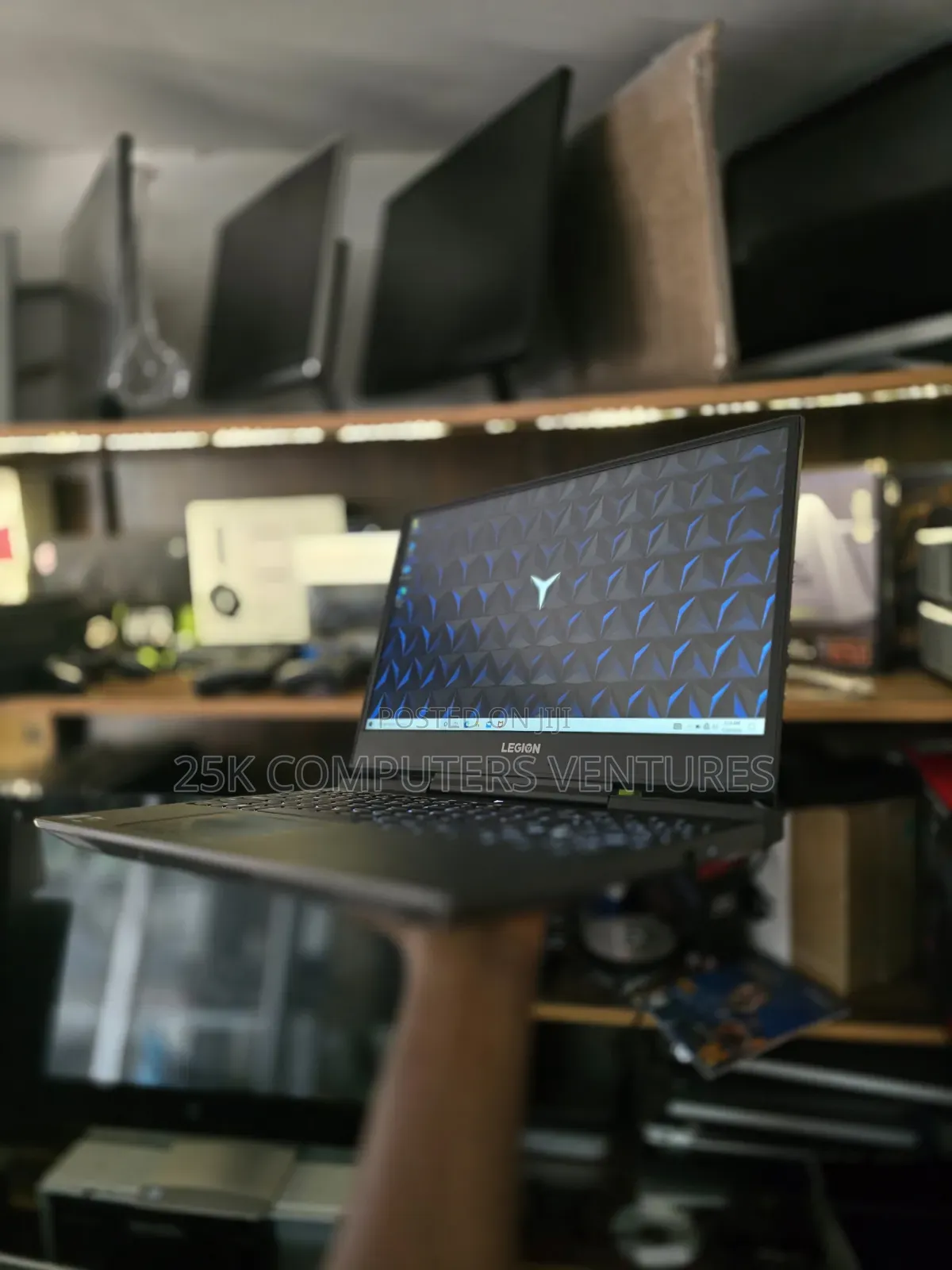 Lenovo Legion Y7000P IRX9 Gaming Laptop 16GB Intel Core i7 SSD 512GB