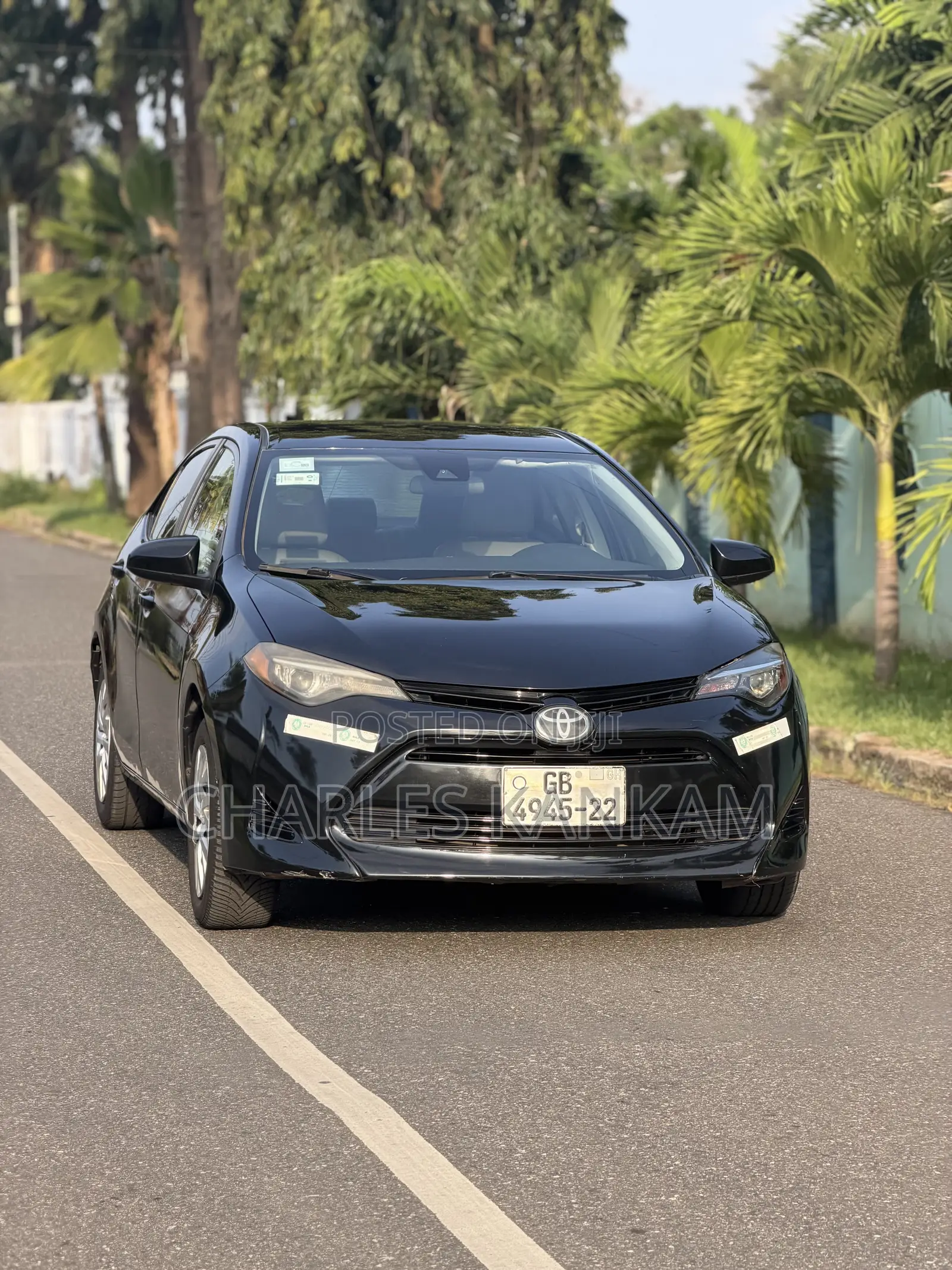 Toyota Corolla LE (1.8L 4cyl 2A) 2018 Black