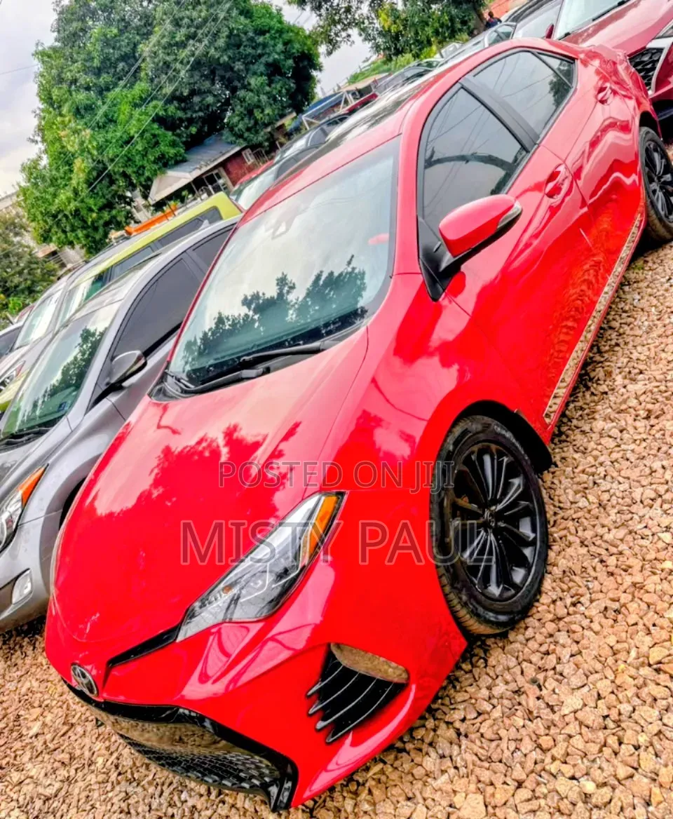 Toyota Corolla 2018 Red