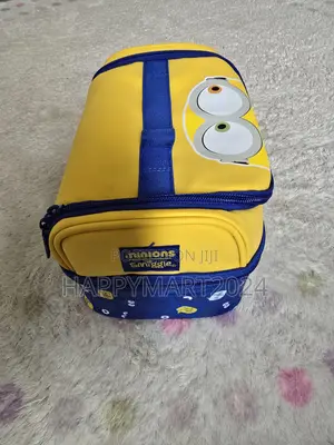 Minions X Smiggle Co-Branded Insulated Lunch Bag