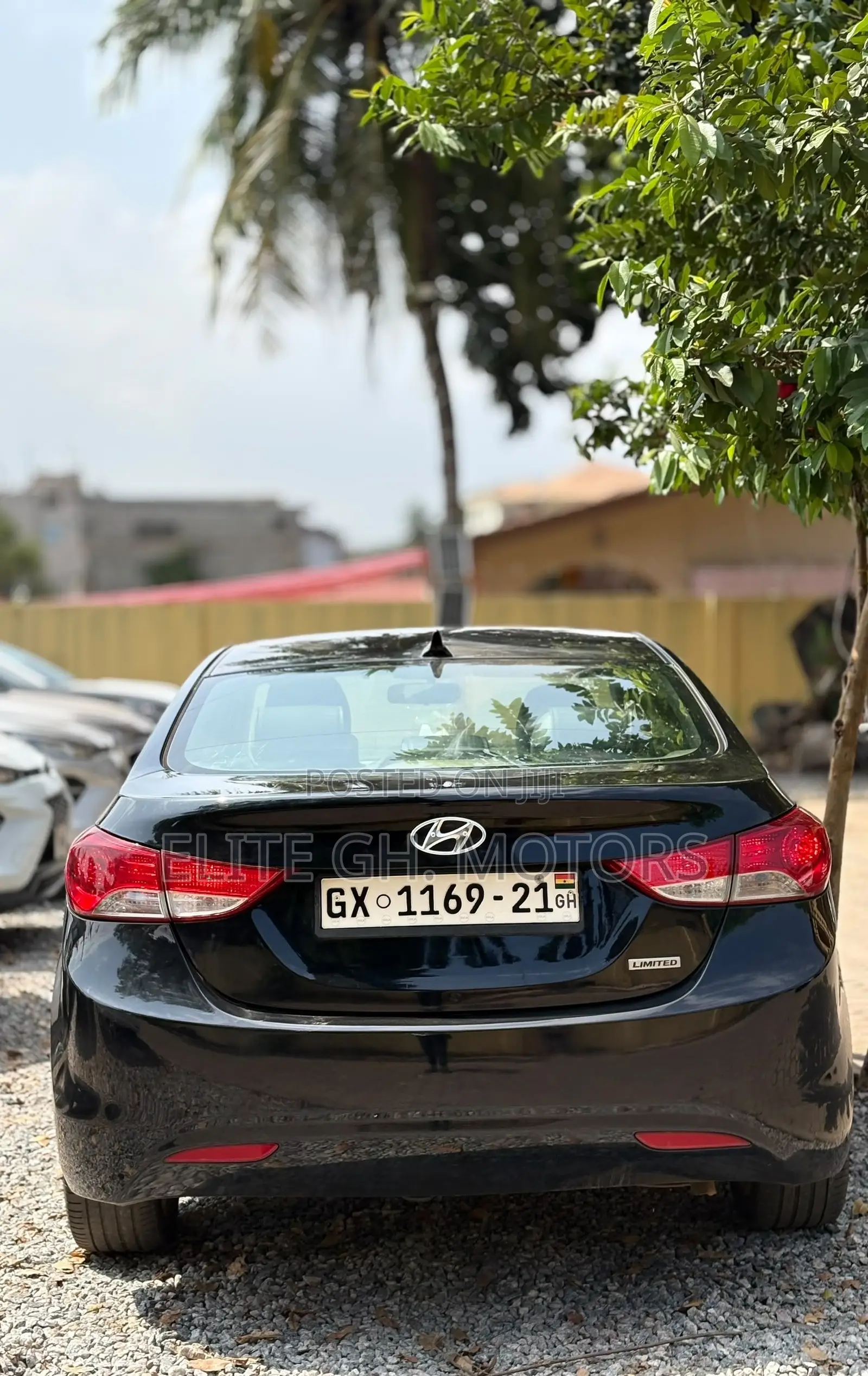 Hyundai Elantra Limited 2011 Black