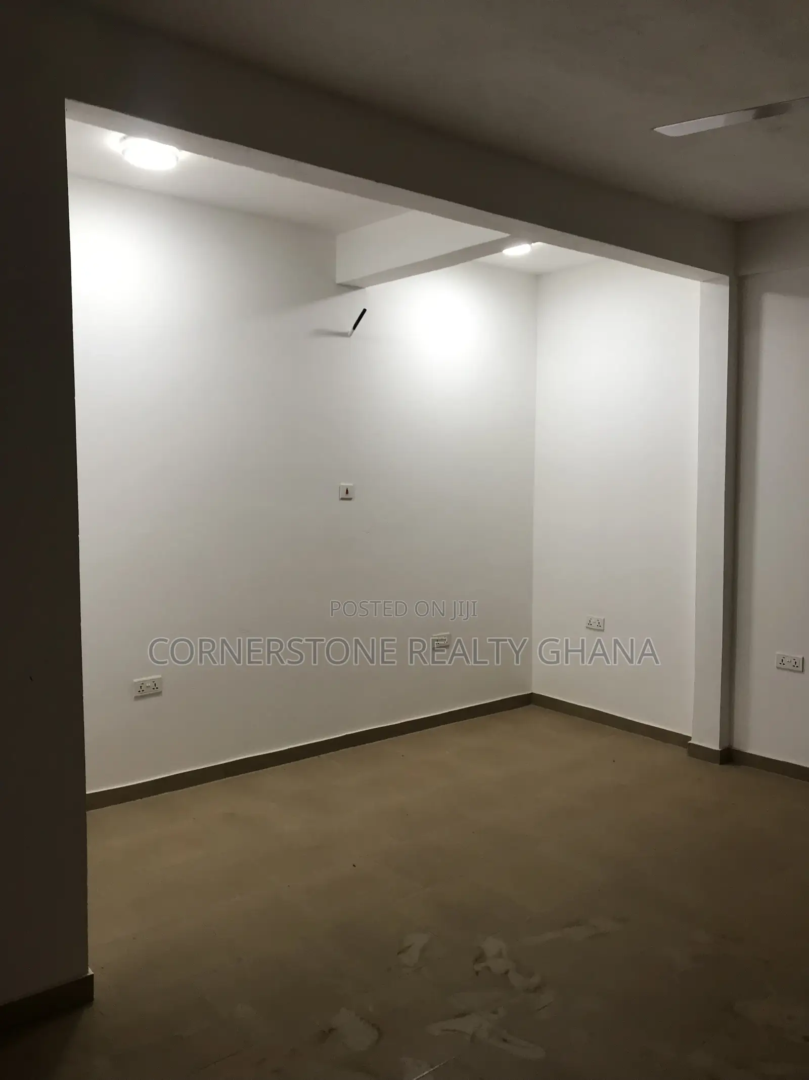 Spacious Shop for Rent at Adenta Frafraha |