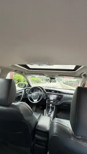 Toyota Corolla XSE (1.8L 4cyl 2A) 2019 Black